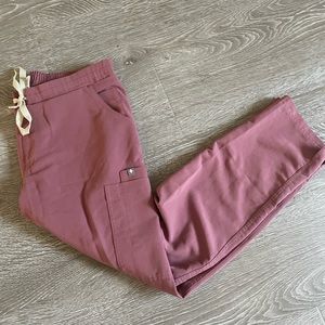 Figs Mauve Scrubs Set